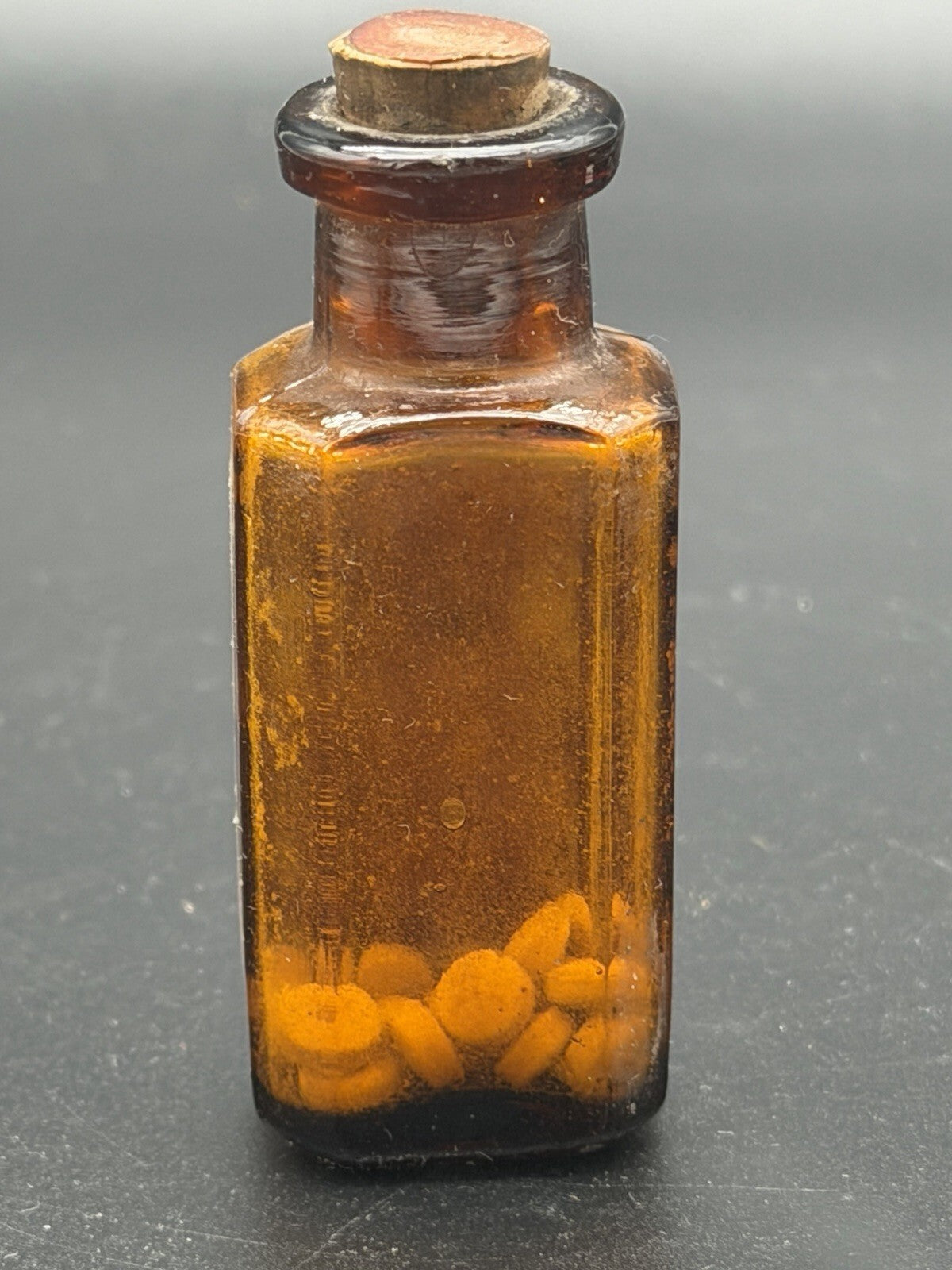 Antique National Drug Co. Cold Fever Amber Bottle w/ Original Pills & Label