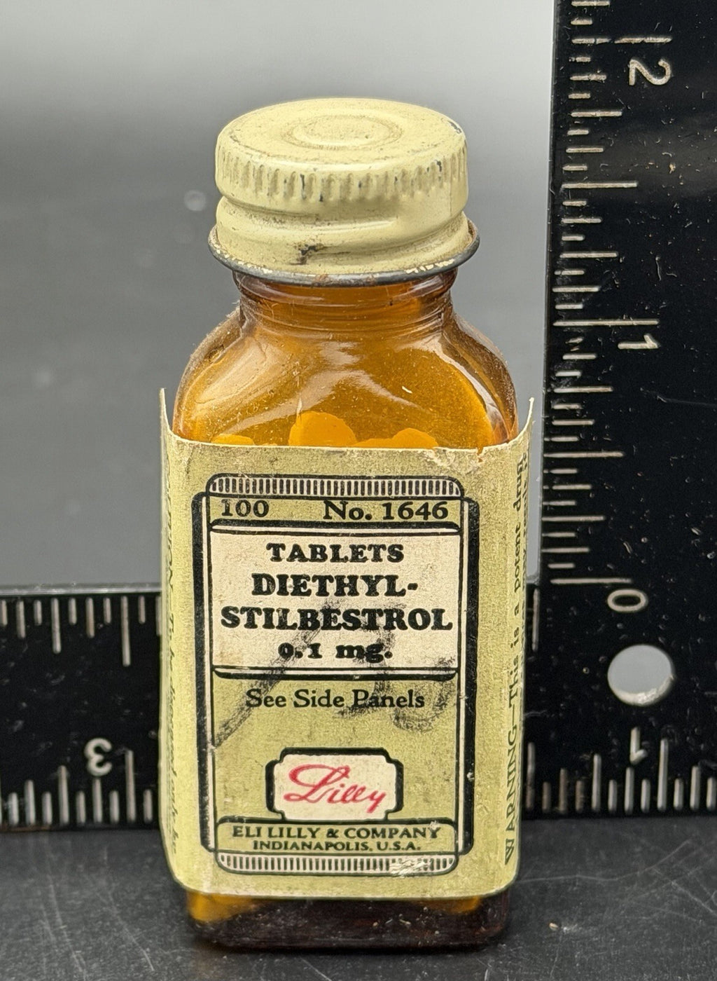 Antique Eli Lilly Diethylstilbestrol 0.1 mg Tablets Apothecary Bottle Pharmacy