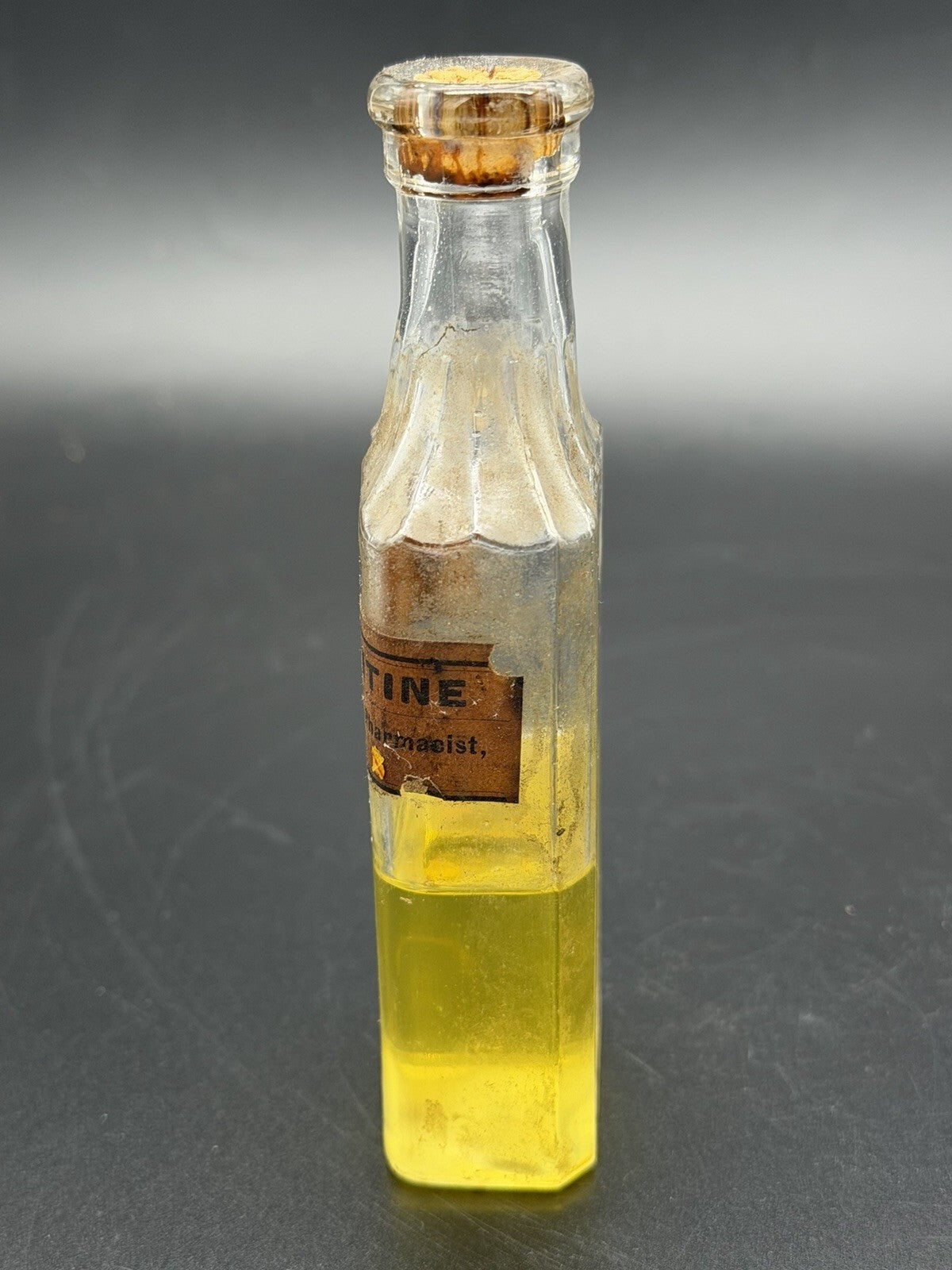 Antique Apothecary Bottle Malcolm Halsey Bellport LI Spirits Turpentine Cork