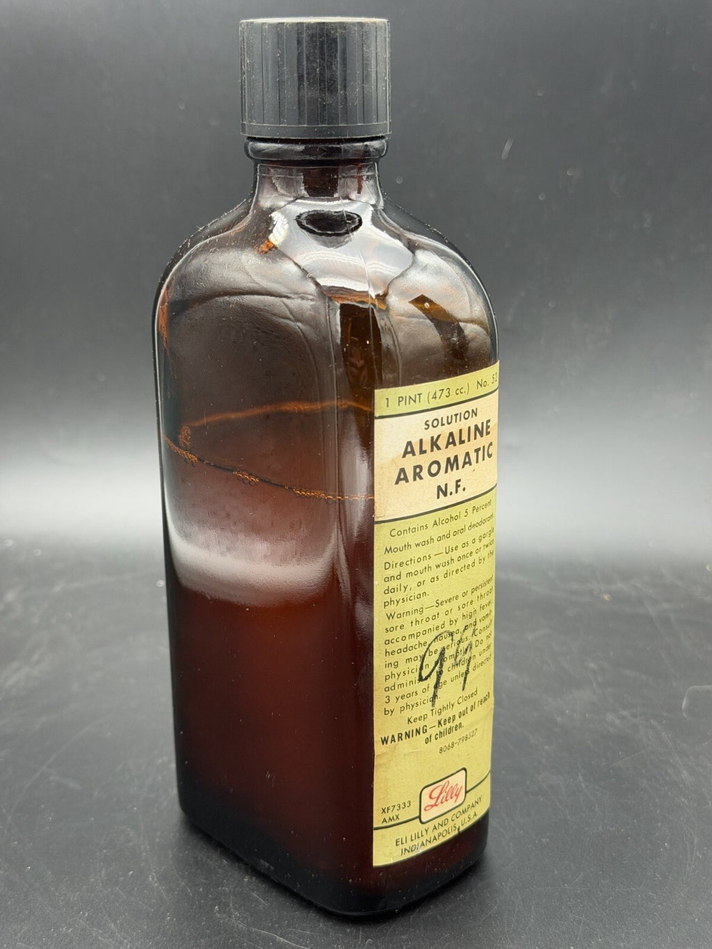 Vintage Eli Lilly Solution Alkaline Aromatic N.F. 1 Pint Amber Pharmacy Bottle