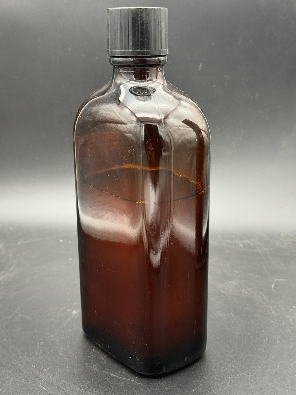 Vintage Eli Lilly Solution Alkaline Aromatic N.F. 1 Pint Amber Pharmacy Bottle