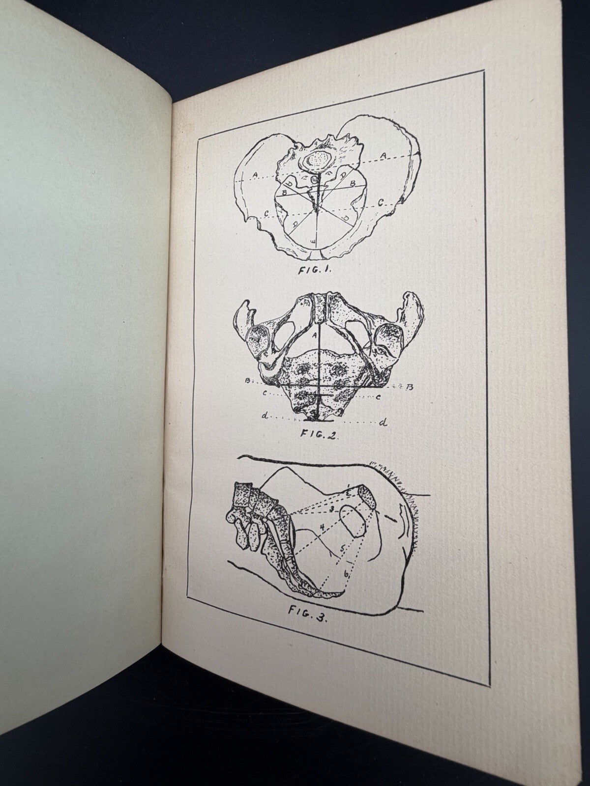 1912 Obstetrical Emergencies Handbook with 1918 Medical Council Letter