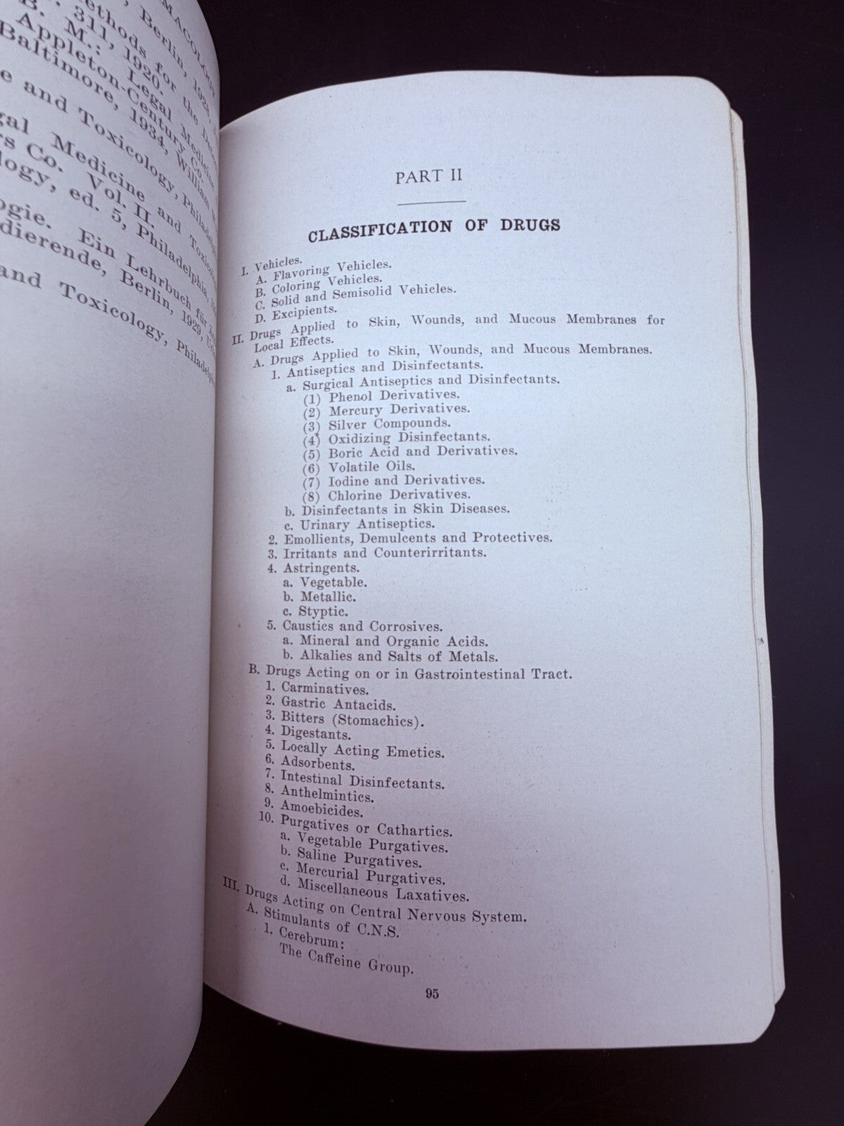 1940 Synopsis of Materia Medica Toxicology and Pharmacology Forrest Davison