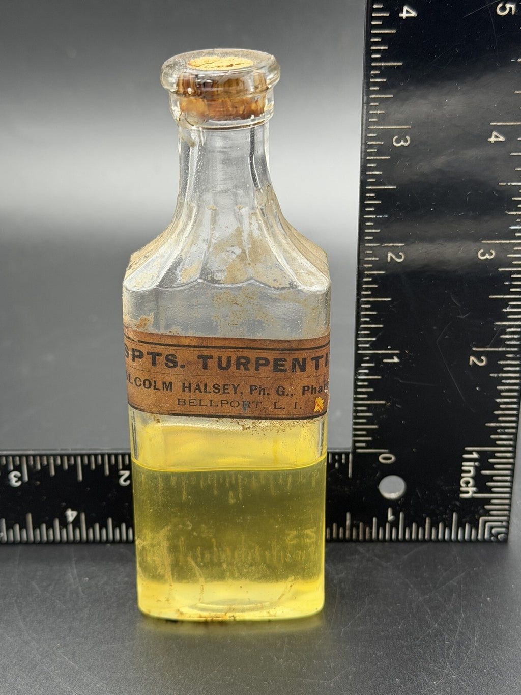 Antique Apothecary Bottle Malcolm Halsey Bellport LI Spirits Turpentine Cork