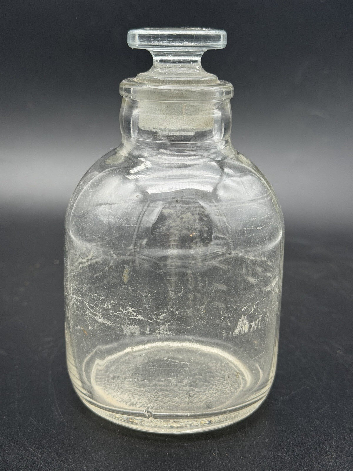 Antique Apothecary Graduated Bottle Glass Stopper 200 CC Pharmacy Lab Vtg
