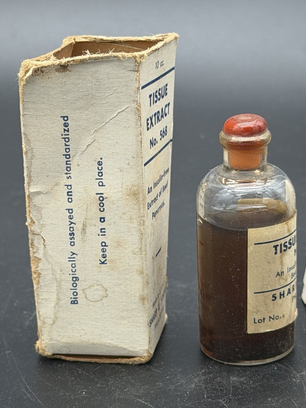 Vintage Sharp and Dohme Tissue Extract No. 568 Medical Bottle & Box 10cc