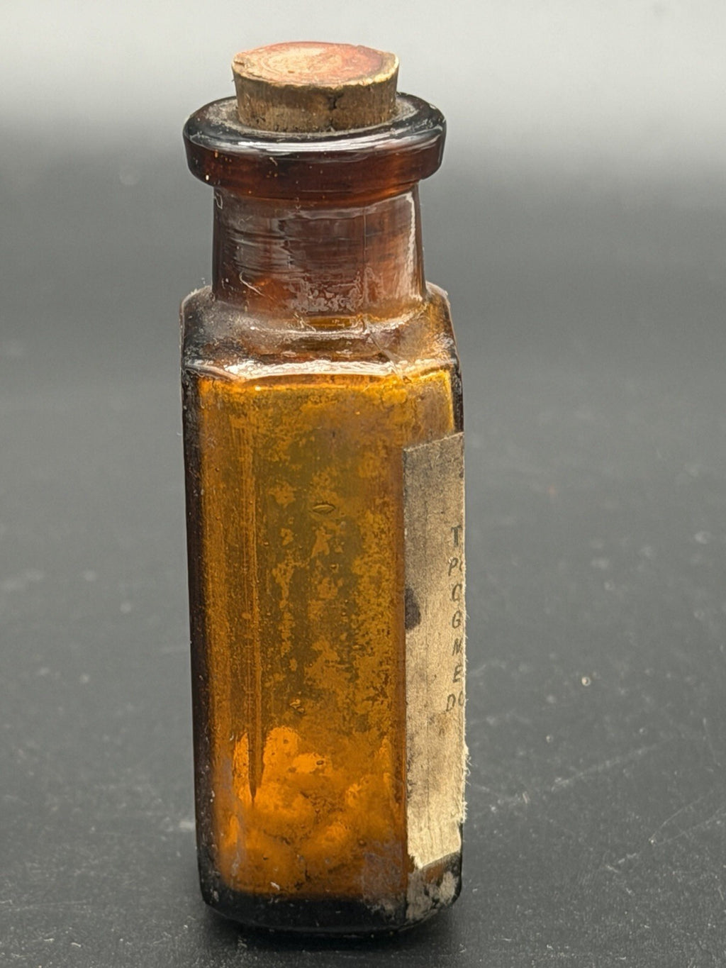 Antique National Drug Co. Cold Fever Amber Bottle w/ Original Pills & Label