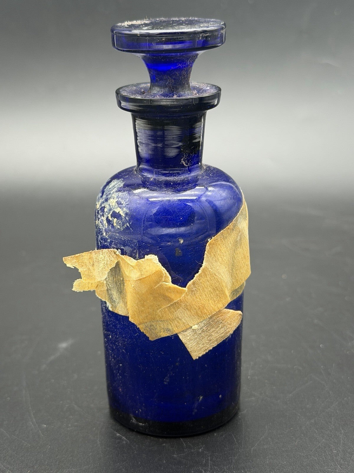 Antique Cobalt Blue Glass Apothecary Bottle Spir Ammon Arom W/ Stopper