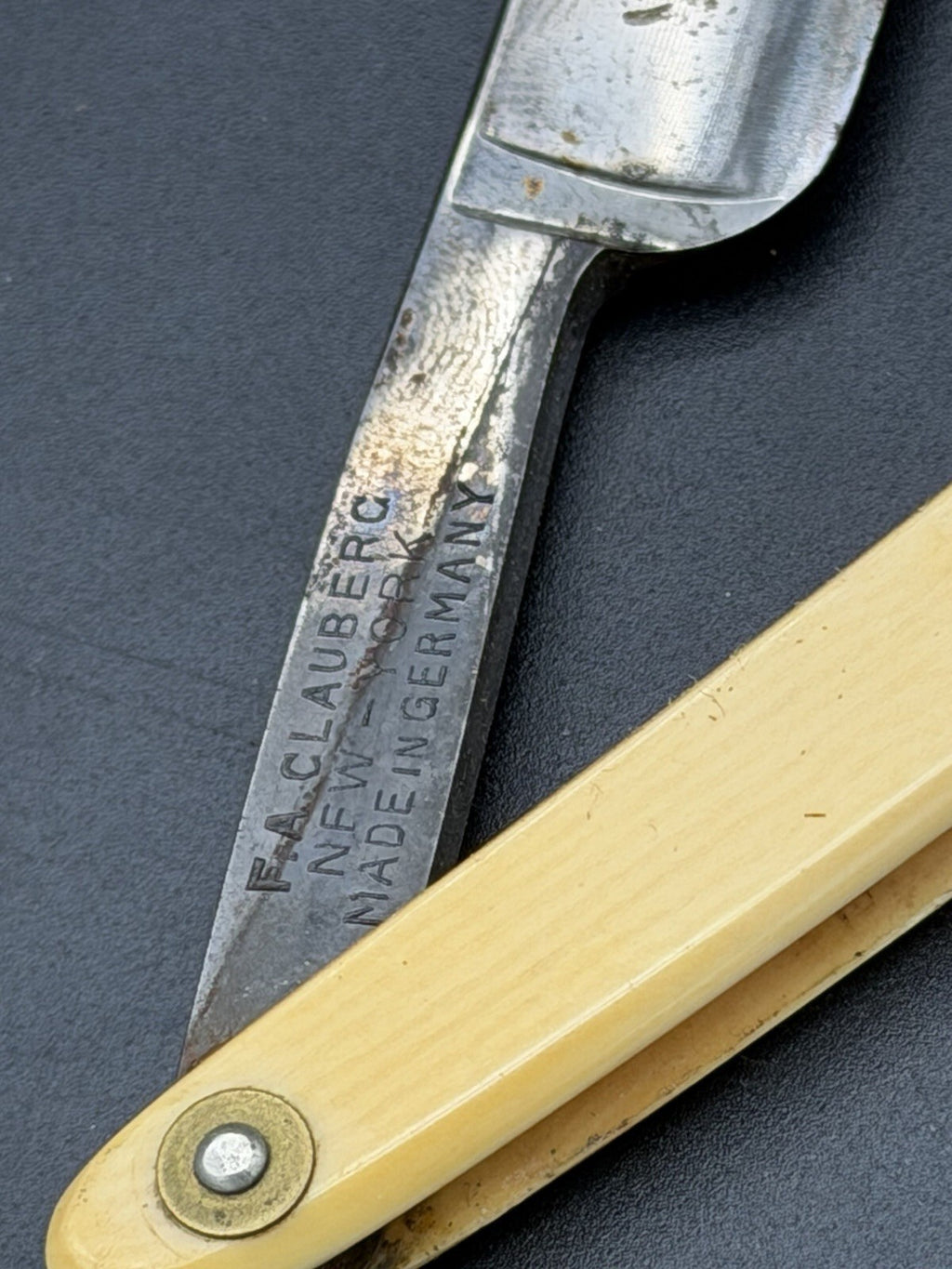Antique F.A. Clauberg Tonsorial Gem Straight Razor Celluloid Handle Germany