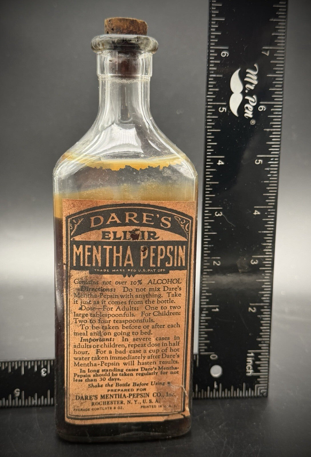 Antique Dare's Elixir Mentha Pepsin Medicine Bottle Rochester NY Full Label Cork