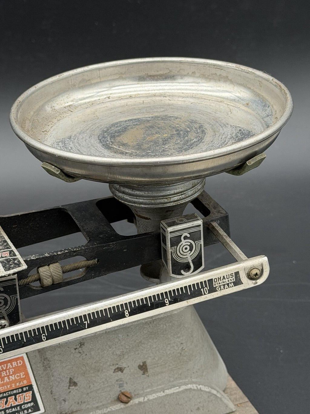 Vintage Ohaus Harvard Trip Balance Scale 2kg Capacity Laboratory Industrial
