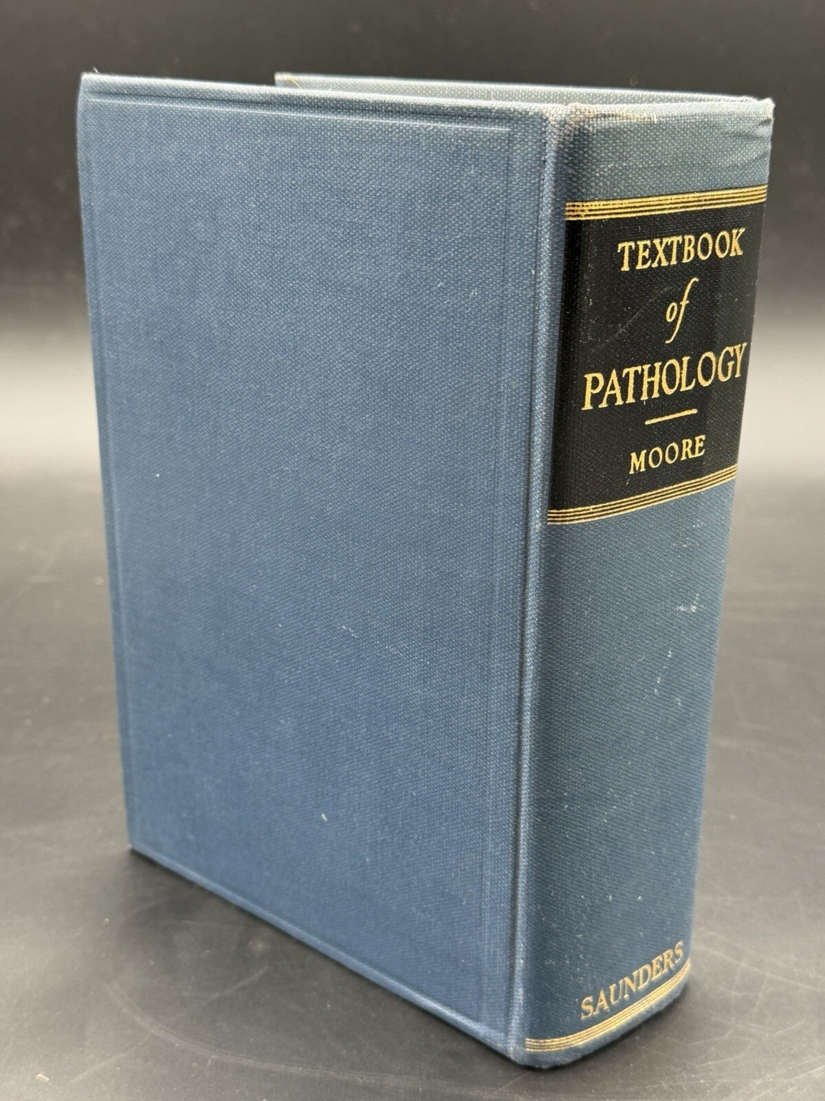 1944 A Textbook of Pathology Robert Allan Moore W.B. Saunders Medical History