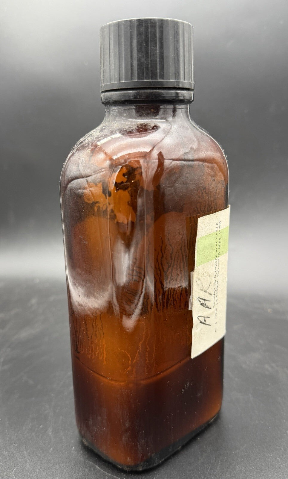 Vintage Eli Lilly Milk of Bismuth N.F. 1 Pint Amber Glass Bottle Prop Pharmacy