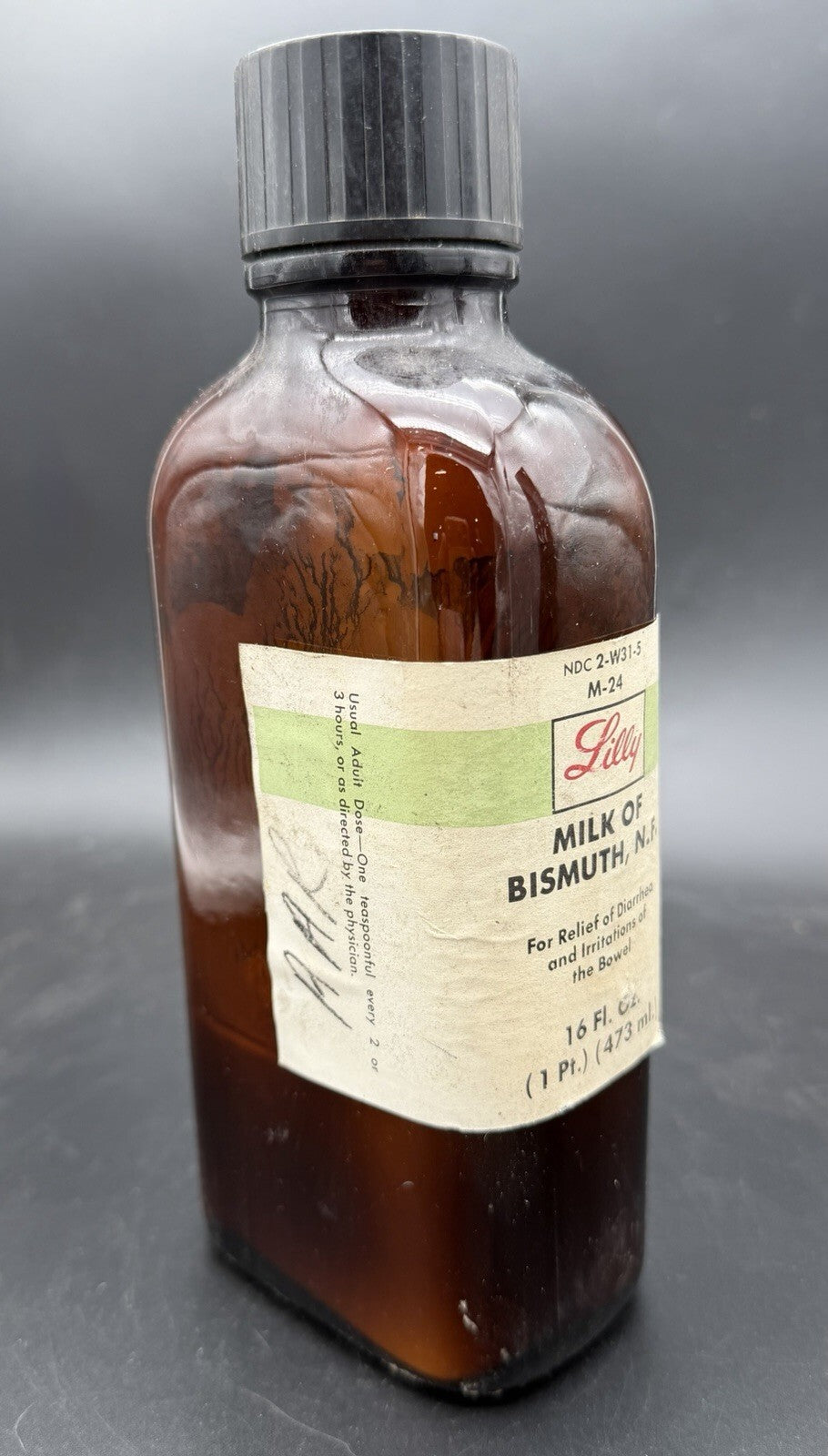 Vintage Eli Lilly Milk of Bismuth N.F. 1 Pint Amber Glass Bottle Prop Pharmacy