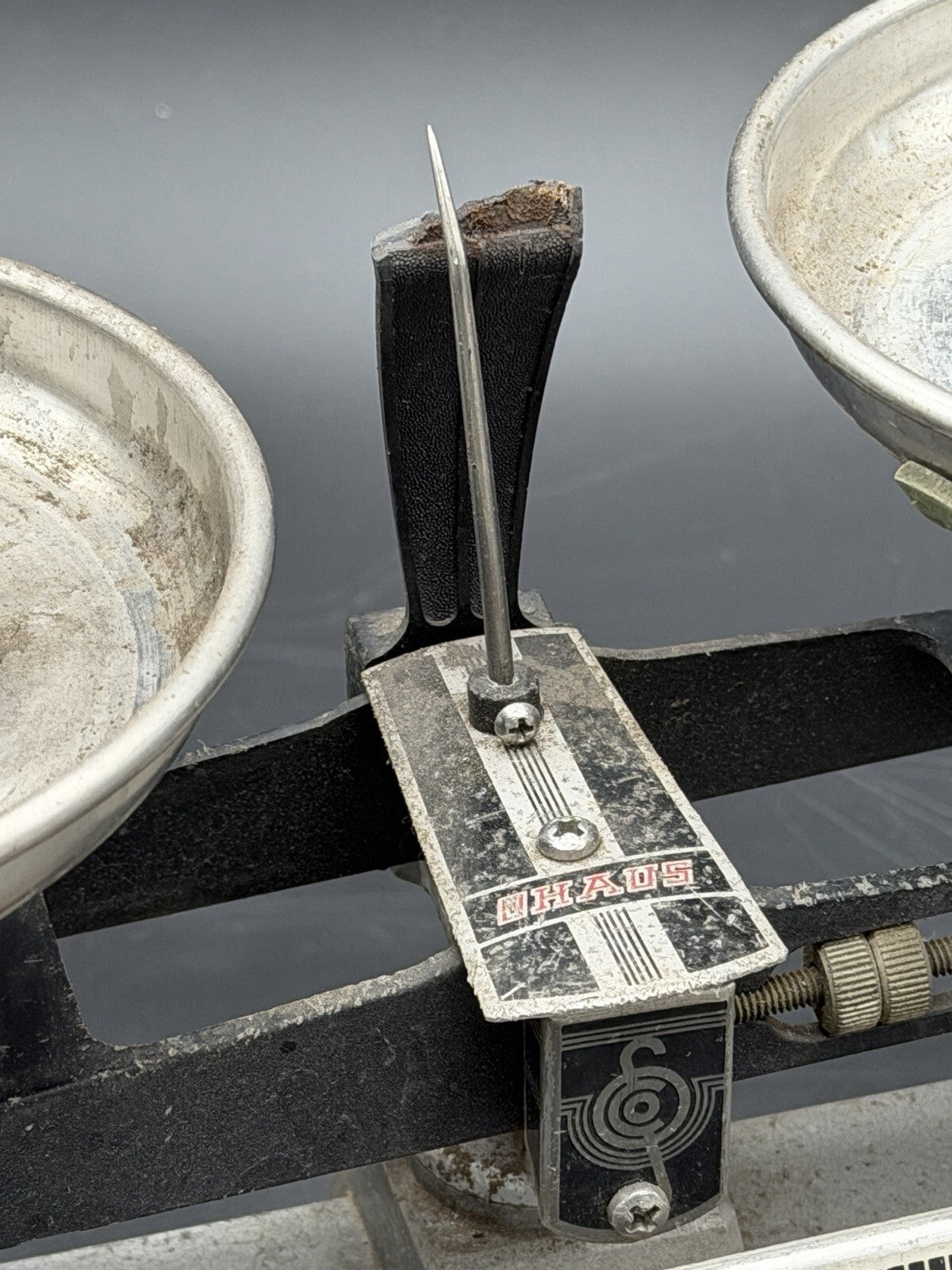Vintage Ohaus Harvard Trip Balance Scale 2kg Capacity Laboratory Industrial