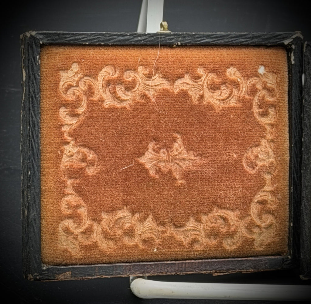 1850s Ambrotype Two Girls Sisters Tinted Embossed Leather Case 1/6 Photo Vtg