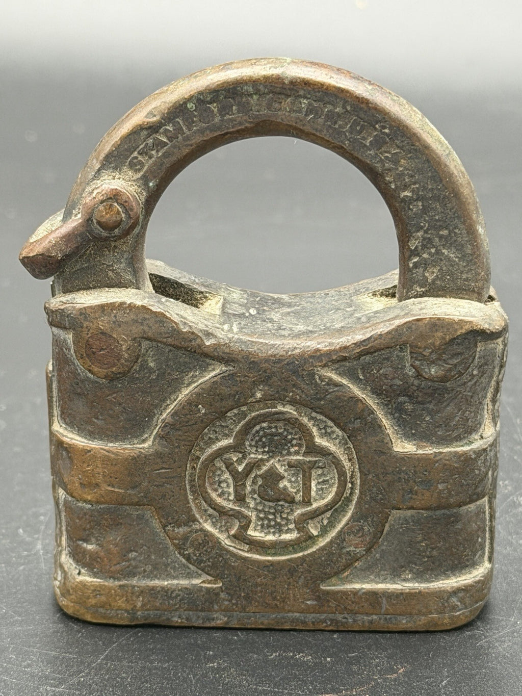 Antique Brass Yale and Towne Mfg Co Padlock Shackle Link Stamford Conn Y&T