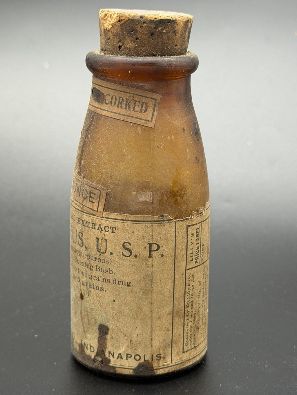 Antique Eli Lilly & Co. Amber Glass Pharmacy Bottle – Euonymus U.S.P. & Label