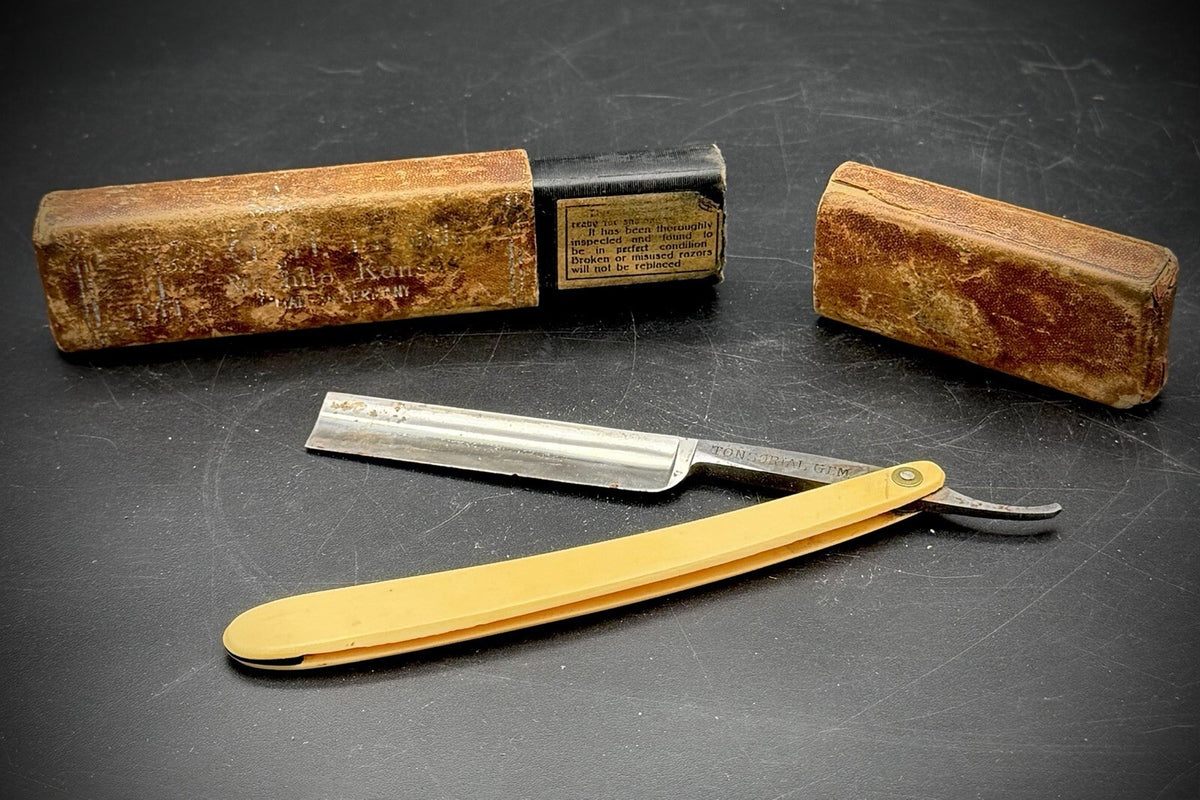 Antique F.A. Clauberg Tonsorial Gem Straight Razor Celluloid Handle Germany