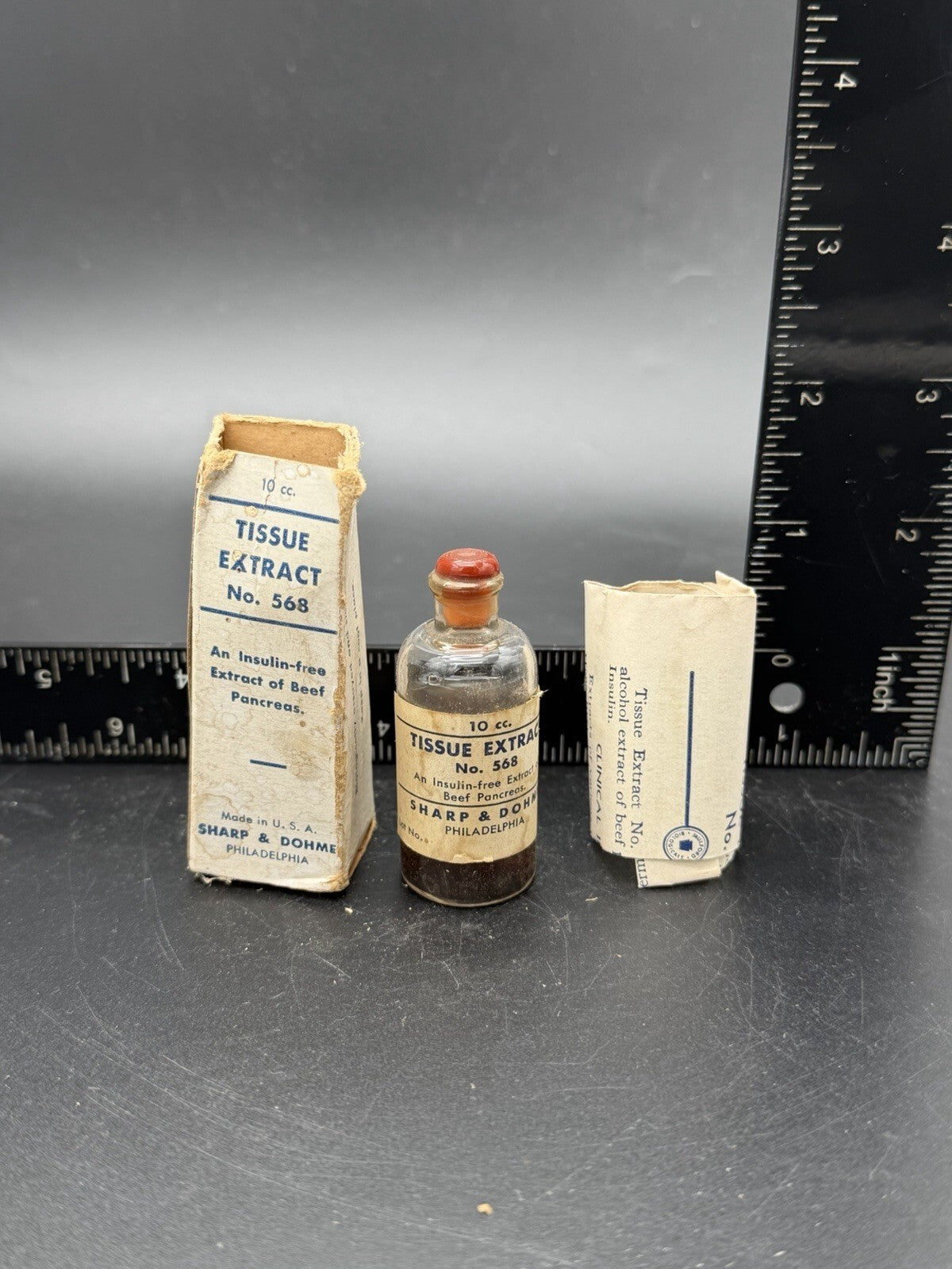 Vintage Sharp and Dohme Tissue Extract No. 568 Medical Bottle & Box 10cc