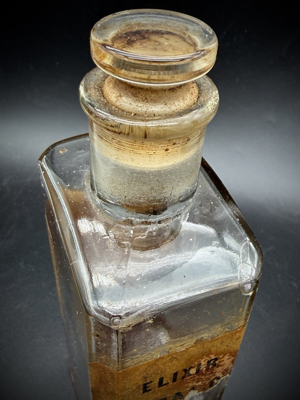 Antique Apothecary "Elix. Amygdal. Co." Old Pharmacy Bottle with Glass Stopper
