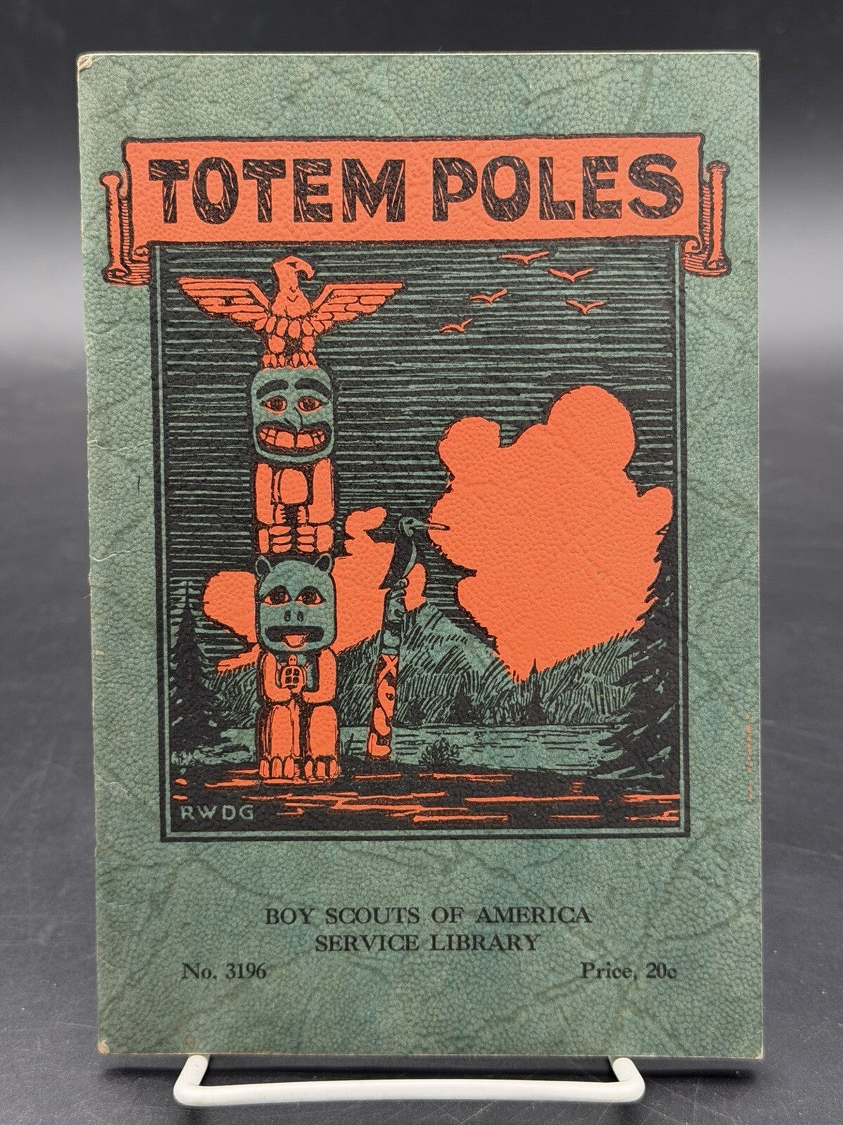 1930 Boy Scouts of America Service Library: Totem Poles (No. 3196)