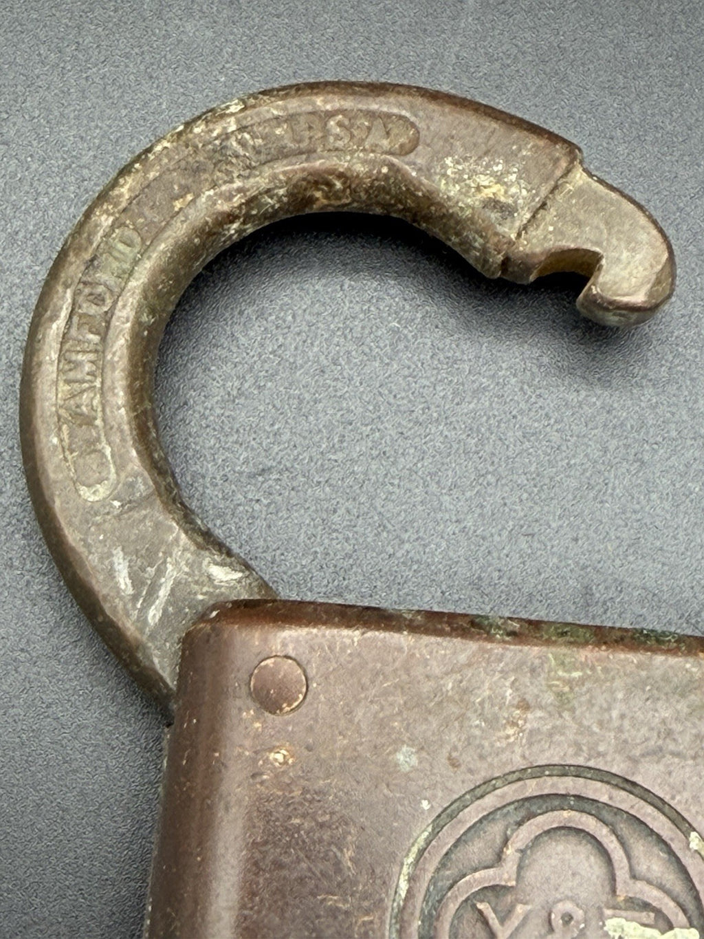 Vintage Antique Yale and Towne Mfg Co Padlock Working Stamford Conn USA Brass Lock